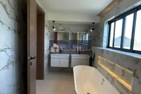 Lekki, Lagos cowrie creek estate9
