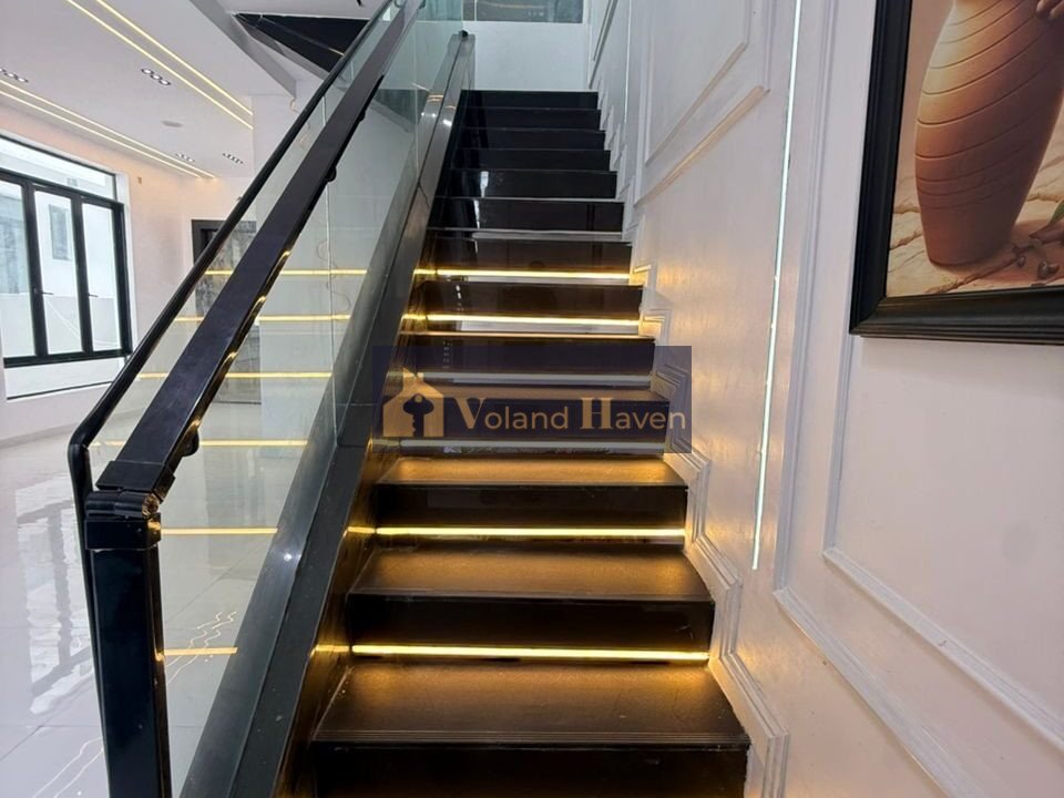 f28fd6b4-1e1d-45b9-beb7-f06384f62e43